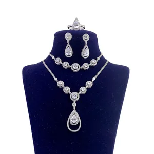 ست نقره زنانه کد ARAZ-811