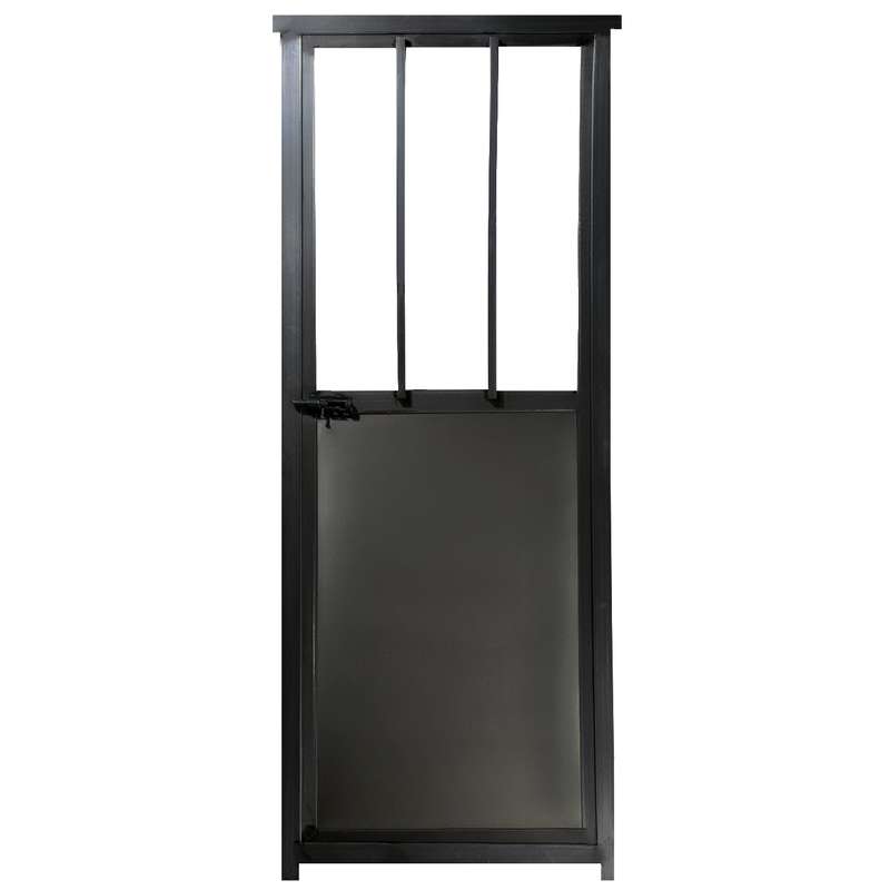 در ورودی کد L03