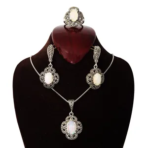 نیم ست نقره زنانه گالری احد کد 4678