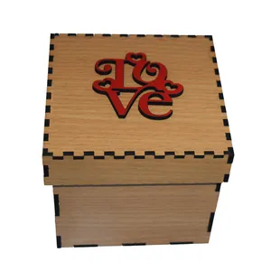 جعبه هدیه طرح لاو کد JB-139-L