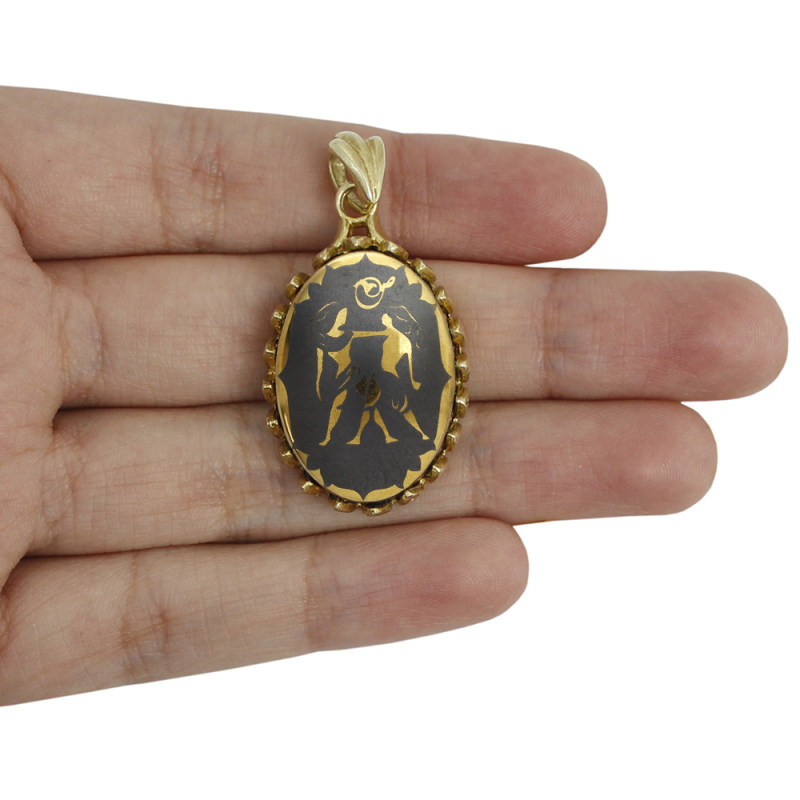 آویز گردنبند زنانه مدل حدید خرداد ماه کد 7722 آویز گردنبند زنانه مدل حدید خرداد ماه کد 7722