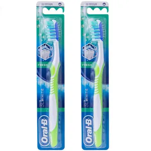 مسواک اورال-بی مدل 3D white با برس متوسط مجموعه 2 عددی