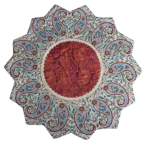 رومیزی ترمه طرح خورشید مدل 39-33