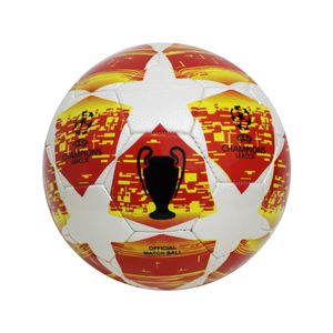 نقد و بررسی توپ فوتبال مدل Champions League GKI 1220 توسط خریداران