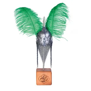 تندیس طرح کلاه خود فولادی