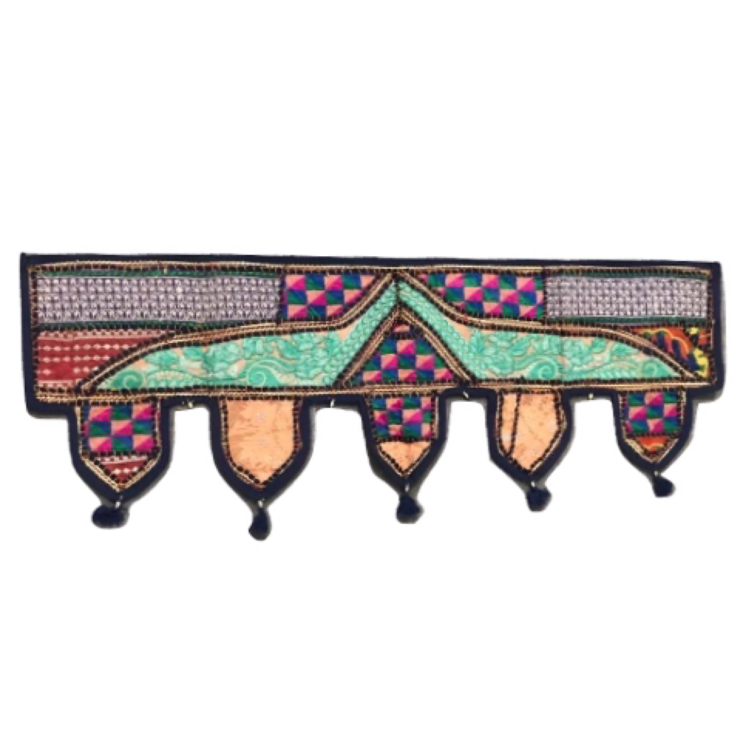 آویز سوزن دوزی کد 300