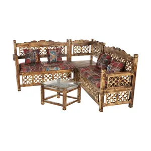 مبل چهار نفره چوبر طرح سنتی کد 001