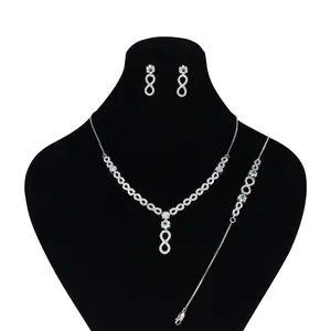 نیم ست نقره زنانه مد و کلاس کد MC-481