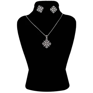 نیم ست نقره زنانه طرح دانه برف کد 001