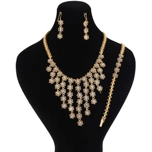 نیم ست نقره زنانه مد و کلاس کد MC-219