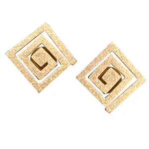 پیرسینگ گوش کد 879