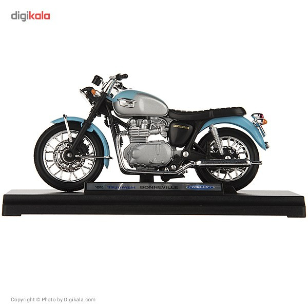 موتور بازی ولی مدل Triumph Bonnevile