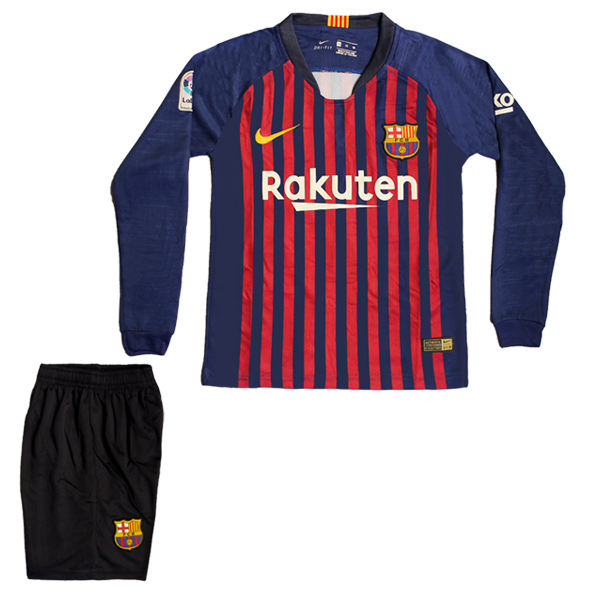 ست تی شرت آستین بلند  و شلوارک ورزشی پسرانه طرح بارسلونا کد KLO
