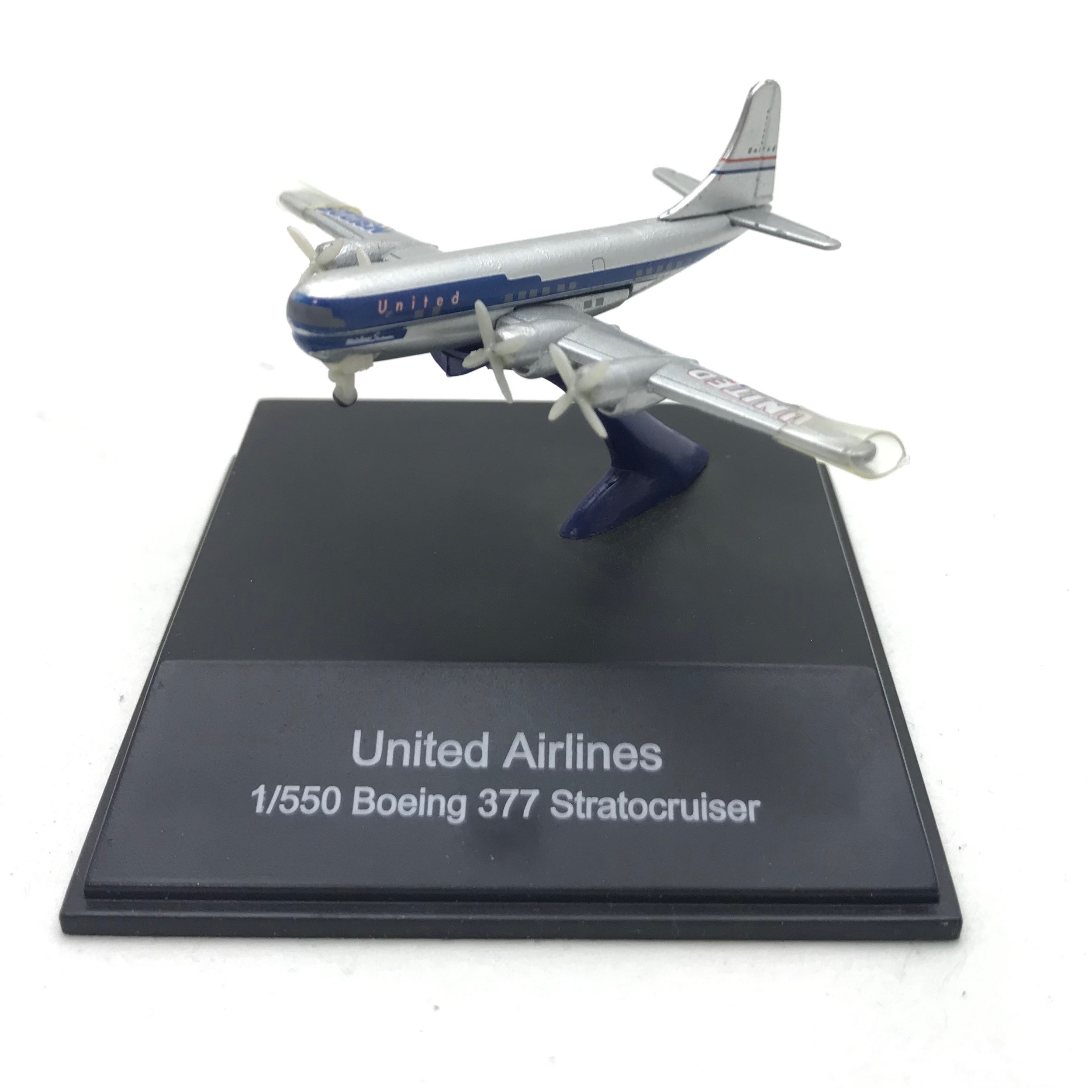 هواپیما نیو ری طرح Boeing 377 