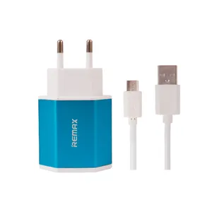 شارژر دیواری ریمکس مدل RX-D10 به همراه کابل تبدیل microUSB