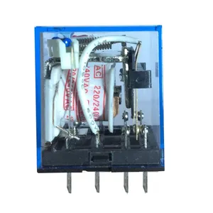 رله 8 پایه مدل MY2N-220vac