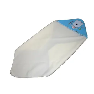 پتو دور پیچ نوزادی مدل Bear سایز 72 * 86 سانتی متر 