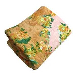 پتو مسافرتی مدل PG23 سایز 180x230 سانتی متر