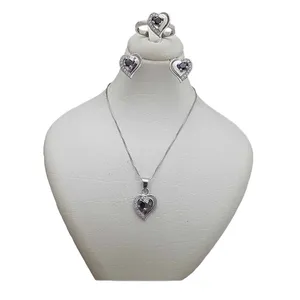 نیم ست نقره زنانه ترمه 1 طرح قلب کد AR109