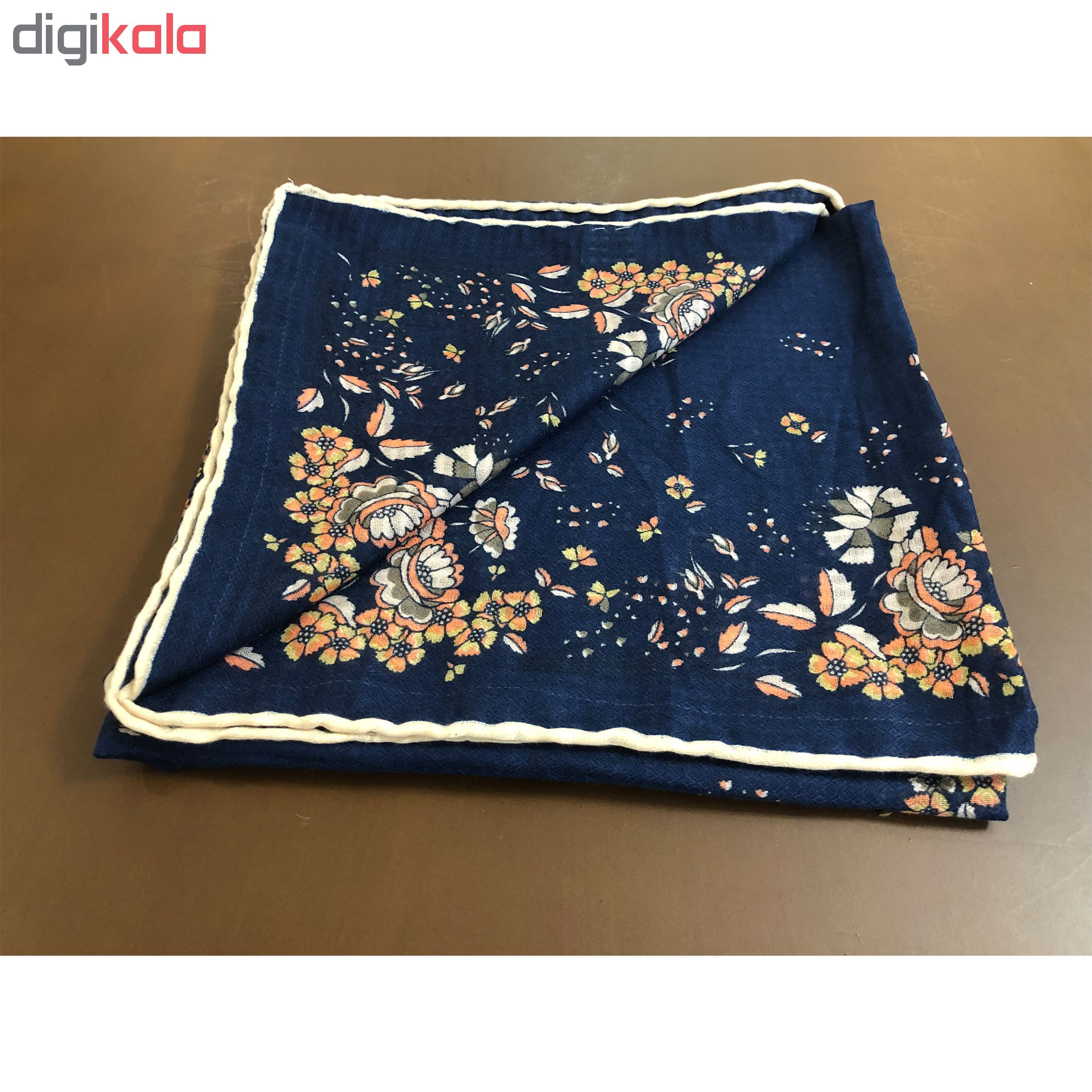 روسری زنانه طرح گل ریز کد CH2154
