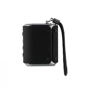 اسپیکر بلوتوثی قابل حمل ریمکس مدل  RB-M30