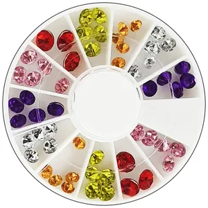 نگین ناخن مدل DIAMOND