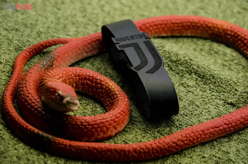 دستبند چرمینه اسپرت طرح یوونتوس کد 4018-B