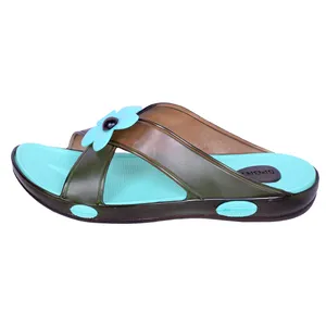 دمپایی دخترانه پاپا کد FRZ-3514
