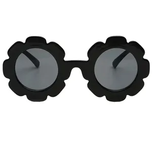 عینک آفتابی دخترانه کد 1041