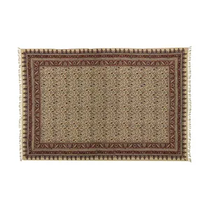 پارچه قلمکار طرح گل ریز کد 024 سایز 130 × 200 سانتی متر