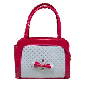 کیف دستی دخترانه طرح پاپیون کد B01