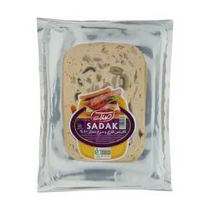 کالباس 60 درصد قارچ و مرغ ممتاز صدک - 250 گرم