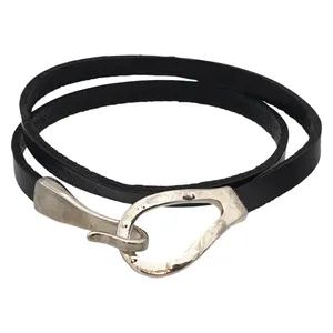 دستبند کد d12