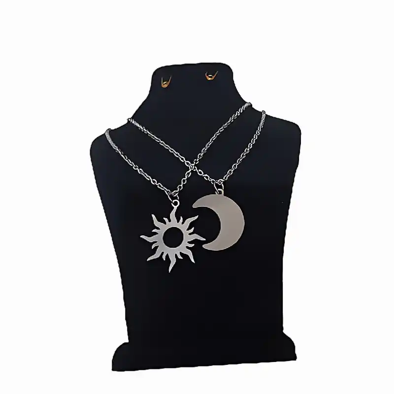 گردنبند زنانه مدل دوستی مهر و ماه مجموعه دو عددی