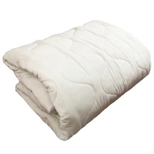 لحاف مدل h22 دونفره سایز 210×230 سانتی متر