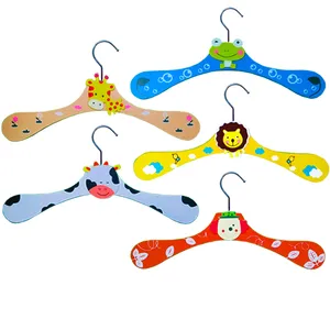چوب لباسی کودک مدل b5 مجموعه 5 عددی