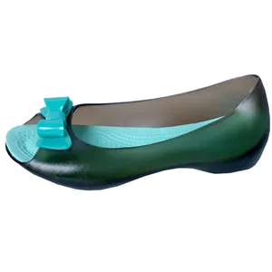 دمپایی دخترانه پاپا کد FRZ-3423