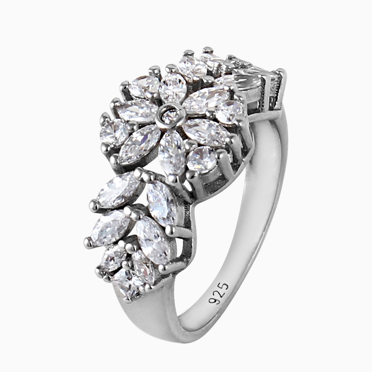 انگشتر نقره زنانه مد و کلاس کد 1000500