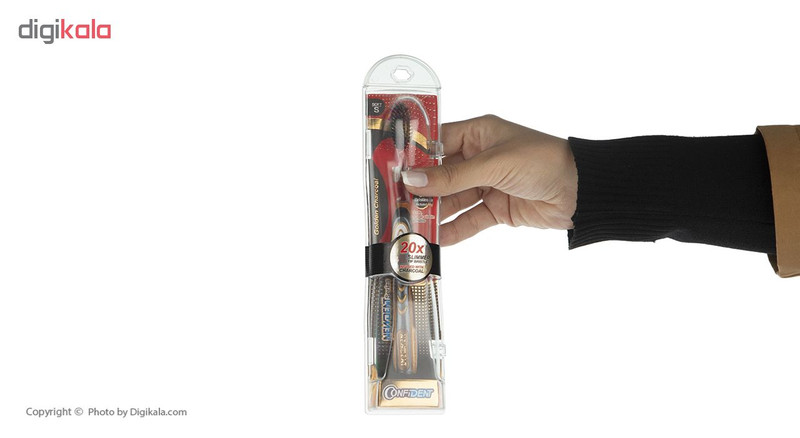 مسواک کانفیدنت مدل Golden Charcoal با برس نرم