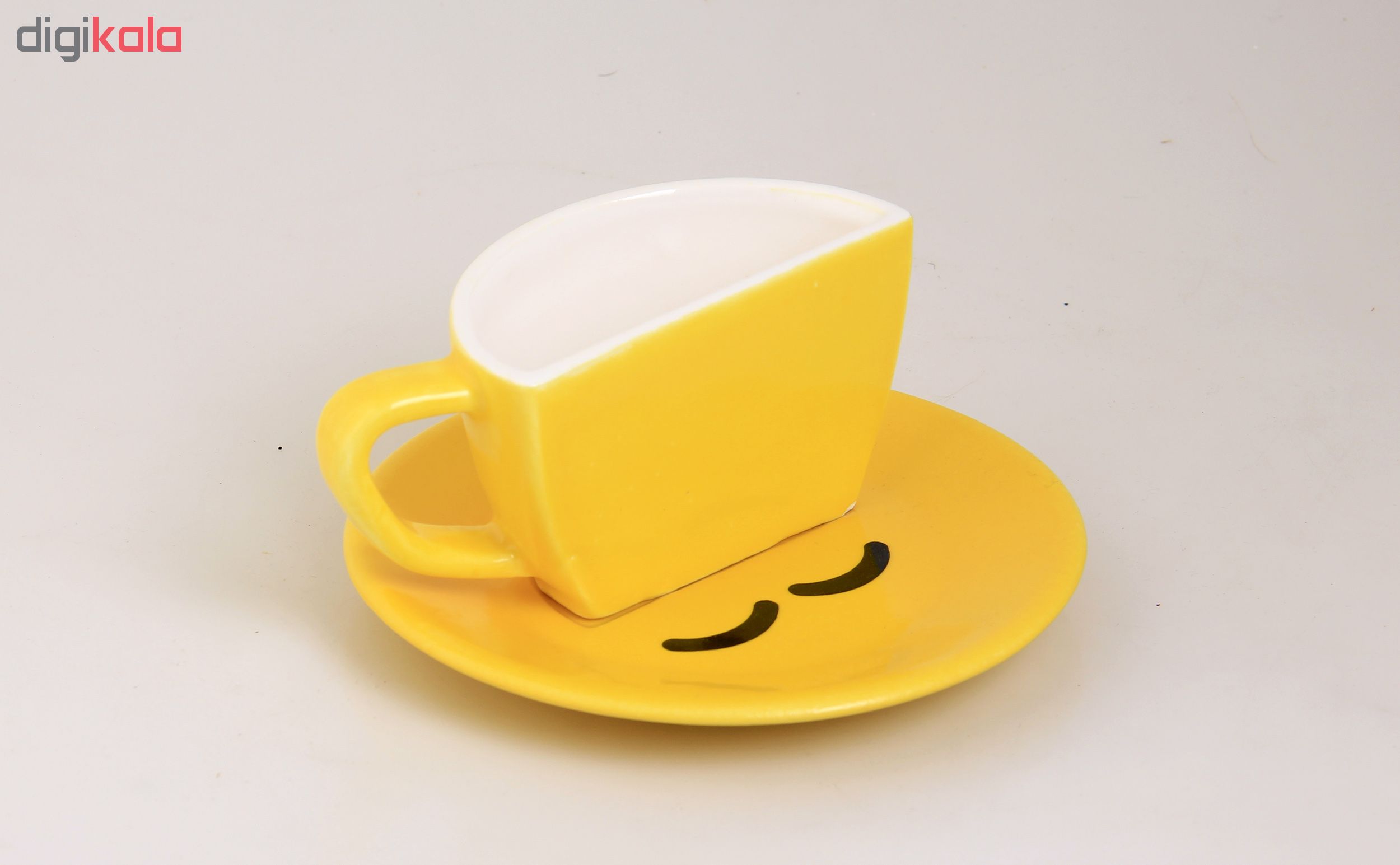 فنجان و نعلبکی طرح لبخند مدل Y01