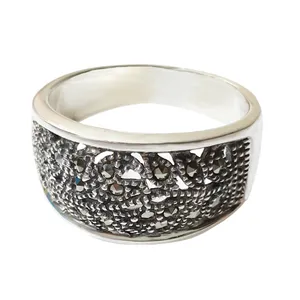 انگشتر نقره زنانه  کد 2032