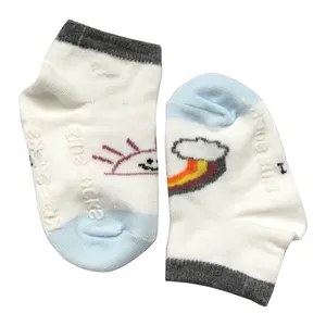 جوراب نوزادی کد 1617