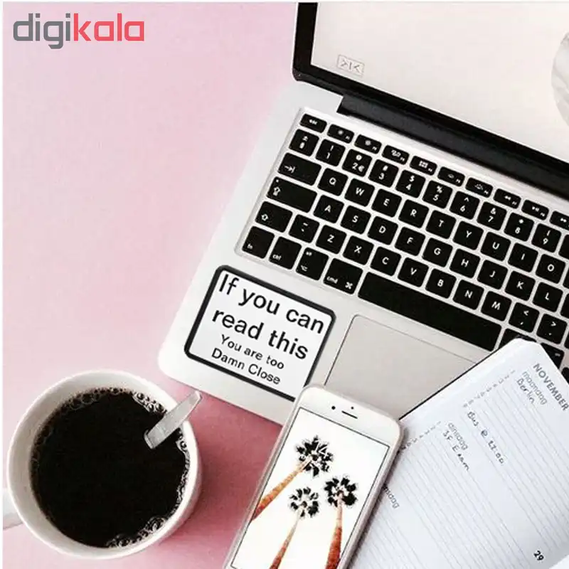 استیکر لپ تاپ طرح اگه میتونی اینو بخونی خیلی نزدیکی کد 14