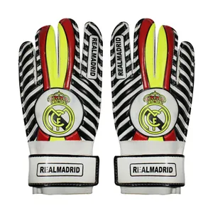 دستکش دروازه بانی پسرانه مدل Real Madrid کد 03
