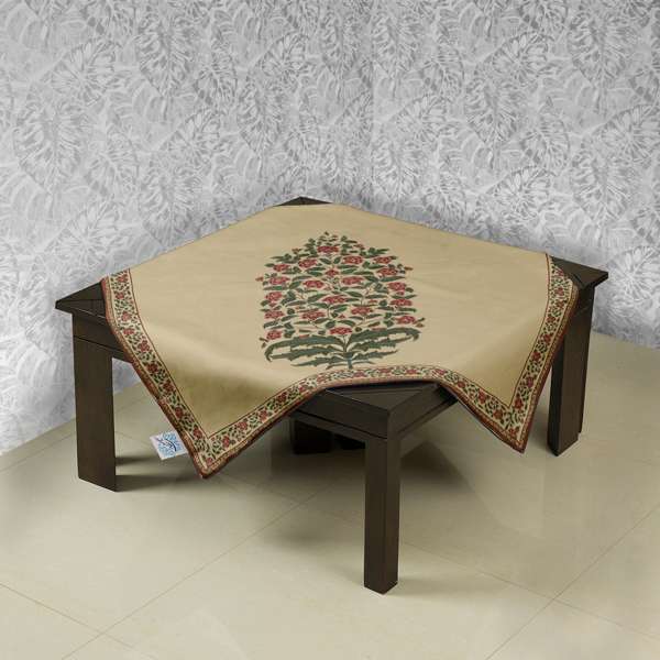 رومیزی شمسه نگار کد Tr-R-532