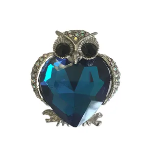 گل سینه زنانه طرح جغد کد 1