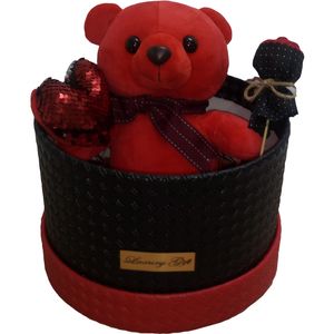 نقد و بررسی ست هدیه عروسک طرح خرس قرمز کد ATV008 توسط خریداران