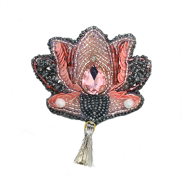 گل سینه مدل Lotus کد LO-1