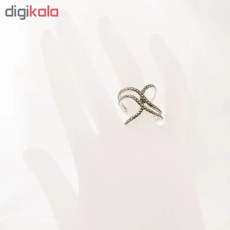 انگشتر نقره زنانه کد TJM004