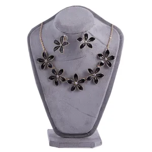 نیم ست زنانه طرح گل کد 13001